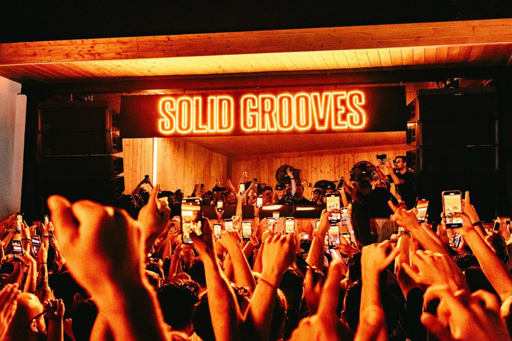 Solid-Grooves-Official